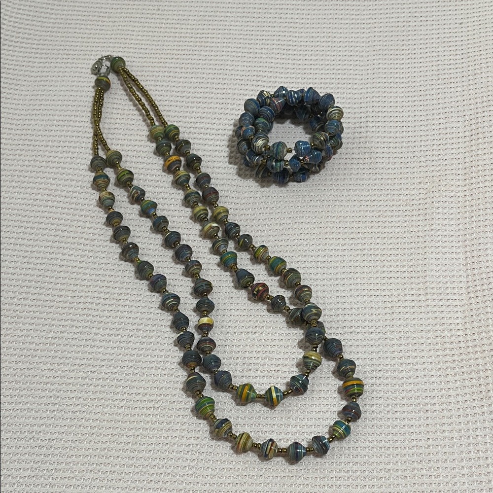 Elegant Multicolor Beaded Necklace and Bracelet Set